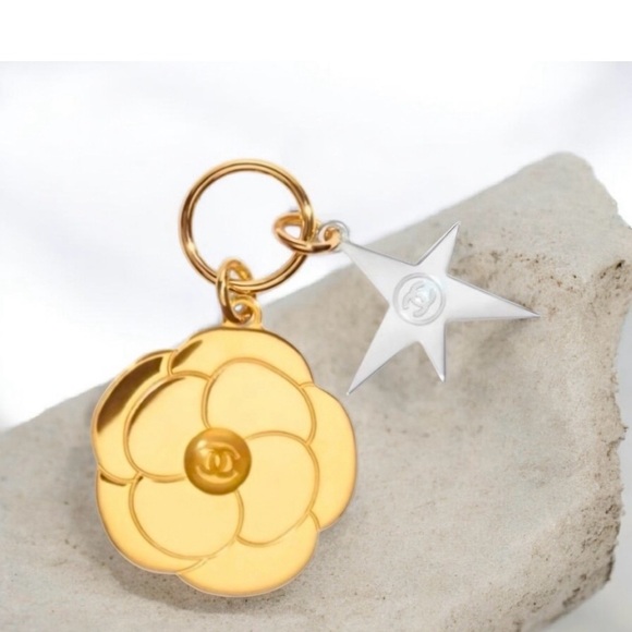 Accessories - Chanel Beauty Camellia and Comet 2025 Limited Edition Charm